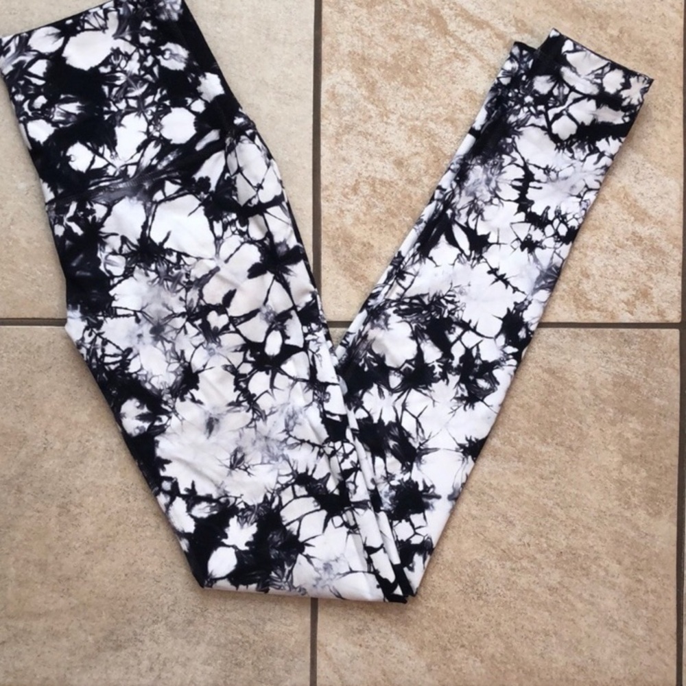 Lululemon Wunder Under Leggings